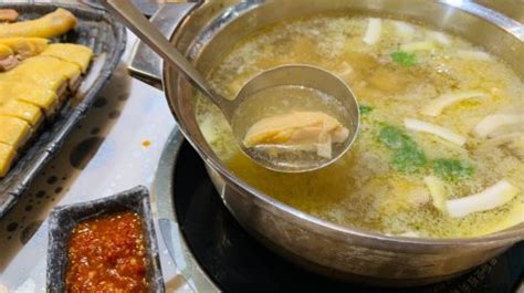 Top 10 Best Yummy Hot Pot in Flushing, Queens, NY - January 2024 - Yelp - Beijing Hot Pot 京门铜火锅, Yummy Noodle House 粥麵之家, Legend Chicken, Liuyishou Hotpot, Ok Canaan Taiwanese Gourmet 台灣好滋味, Master Huang, Haidilao Hot Pot Flushing, Coco Rooster 皇椰鸡, Tantou King's Fuzhou Fish Ball 潭頭王記福州魚丸, Main Street Imperial Taiwanese