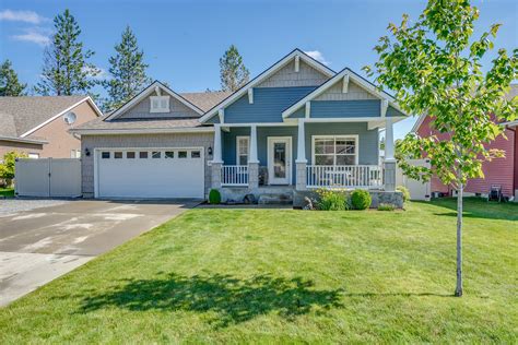 Coeur d'alene id houses for sale. Search 456 homes for sale in Coeur d'Alene and book a home tour instantly with a Redfin agent. Updated every 5 minutes, get the latest on property info, market updates, and more. 