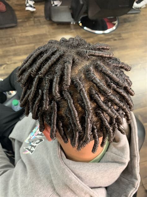 Coil twist dreads. Learn how to style dreadlocks like a professional with this beautifulbarrel twist updo. THINGS YOU WILL NEED:Elastic/ Rubber bandsHair Weaving NeedleHair Wea... 