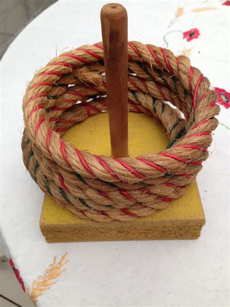 Coits - Quiots is a ring toss game that was played in the 18th Century! Follow these quick instructions for Quiots at Pottsgrove Manor and be a Ring-Toss-Master in n...
