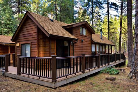 Cold Springs Resort, Camp Sherman, OR - Cabins for Rent