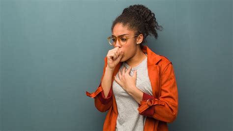 Cold and cough: 7 home remedies for dry cough HealthShots