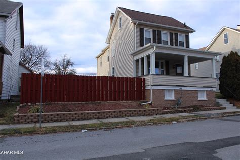 Coldwell banker altoona pa. Altoona, PA 16602. $23,000. 3. Beds. 1. Bath. 1,104. Sq Ft. Manufactured. Virtual Tour. Sold. Listed by. Sharon Cursio. Coldwell Banker Town & Country Real Estate. 814-946-4343. MLS# 73086. Source: ... The Coldwell Banker® System is comprised of company owned offices which are owned by a subsidiary of Anywhere Advisors LLC and … 