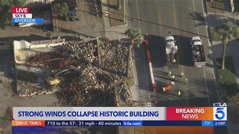 Collapsing building halts traffic in Riverside