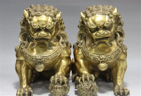 Collect Chinese brass fengshui Lion Foo dog guard beast Evil