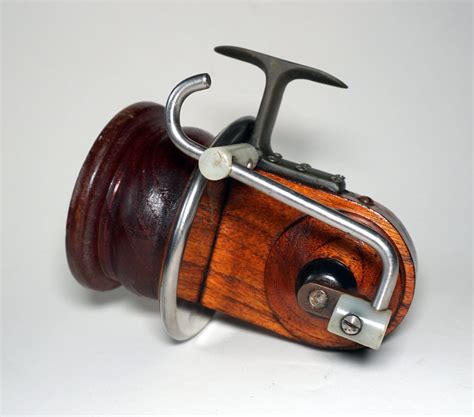 Collectors guide to old fishing reels. - Focus teachers guide geography caps grade 11.