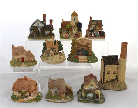 Collectors handbook of lilliput lane cottage. - Better in 7 the ultimate seven day guide to a better you.