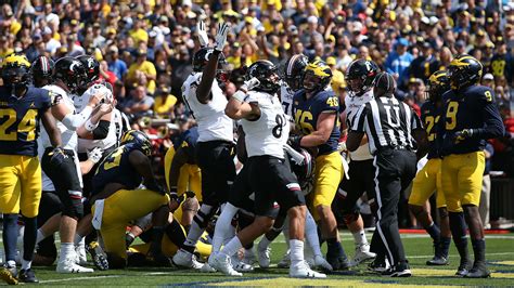 College football scores week 2. College football’s biggest teams get their Week 2 action underway on Saturday. We’ll update this story throughout the day with final scores, highlights and what you need to know for each game ... 