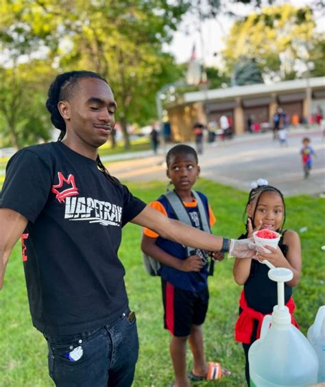 College freshman, entrepreneur hosts giveaway for South Side youth going back to school