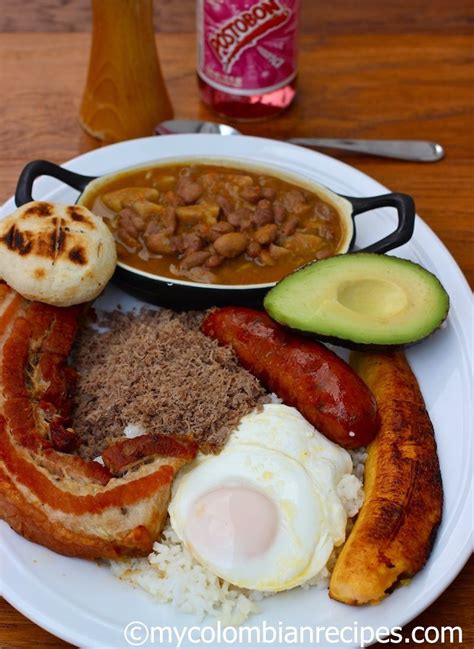 Colombian Latin Food Tita