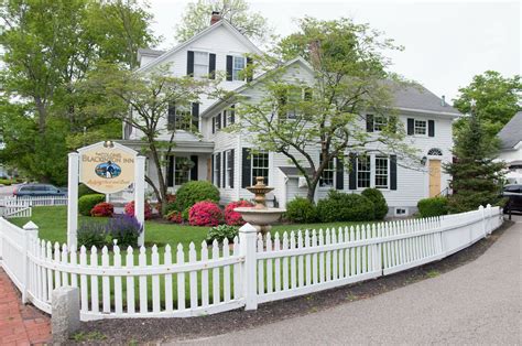Colonel blackinton inn. Book Colonel Blackinton Inn, Attleboro on Tripadvisor: See 30 traveller reviews, 9 candid photos, and great deals for Colonel Blackinton Inn, ranked #1 of 1 B&B / inn in Attleboro and rated 4.5 of 5 at Tripadvisor. 