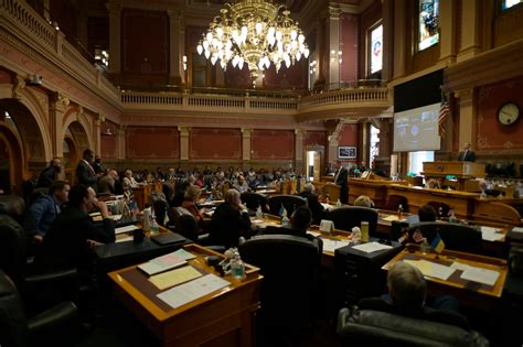 Colorado Democrats press agenda on property taxes, tangle with GOP over timing as special session begins