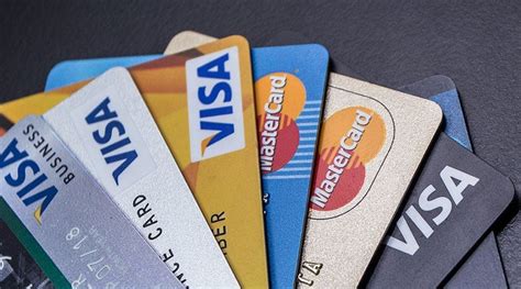 Colorado No. 10 in US for getting by on credit cards