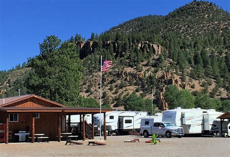 Grand Junction, Colorado features many RV parks and campgrou