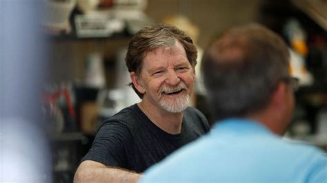 Colorado baker who refused to make same