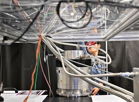 Colorado battles Illinois to become nation’s quantum tech hub with $1B at stake