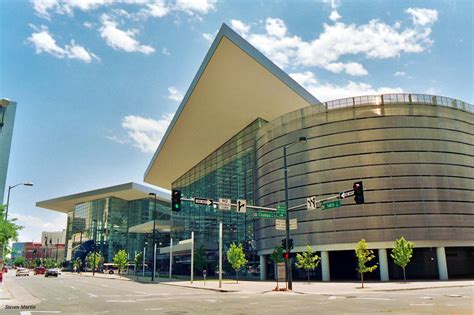 Colorado convention center. Hyatt Regency Denver at Colorado Convention Center, featuring 1,100 modern accommodations, is one of the region’s largest hotels. Standing 36 stories high, sleek and contemporary in design, it is adjacent to the … 