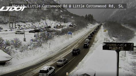 Colorado dot webcams. Points of Interest. Provides up to the minute traffic and transit information for UDOT Traffic. View the real time traffic map with travel times, traffic accident details, traffic cameras and other road conditions. Plan your trip and get the fastest route taking into account current traffic conditions. 