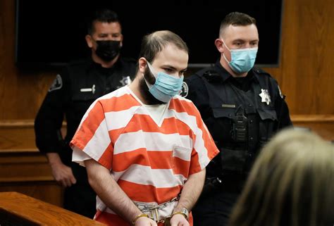 Colorado supermarket shooting suspect pleads not guilty by reason of insanity
