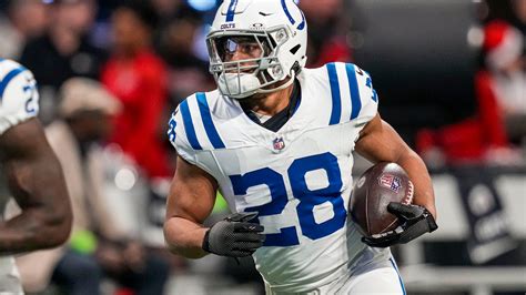Colts Jonathan Taylor Cleared to play Sunday 