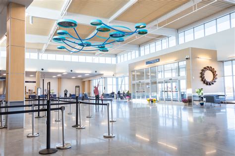 Columbia airport in south carolina. Flying To and From Columbia Airport. This page provides information about the destinations that can be reached via Columbia Airport. 