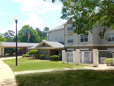 Columbus GA Assisted Living & Memory Care Oaks at Grove Park