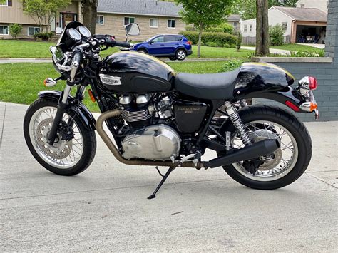 craigslist Motorcycles/Scooters for sale in Cleveland, OH. see also. 2017 Indian Springfield. $15,500. Wellington 2011 Harley Davidson Deluxe. $13,500 ... Columbus 2022 Moto Guzzi V85 tt Black. $10,090. Columbus 2023 Moto Guzzi V100 Mandello Magma Red. $14,840. Columbus ....