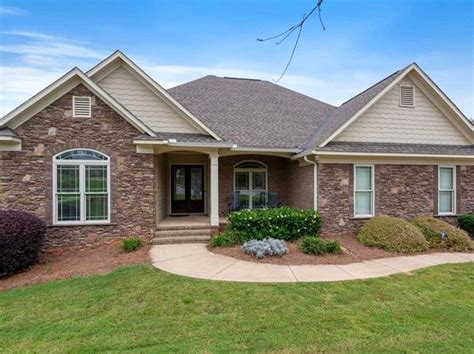 Columbus in zillow. Find homes under $100K in Columbus GA. View listing photos, review sales history, and use our detailed real estate filters to find the perfect place. 