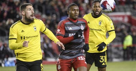 Columbus rallies to tie Toronto with late goal in TFC home opener