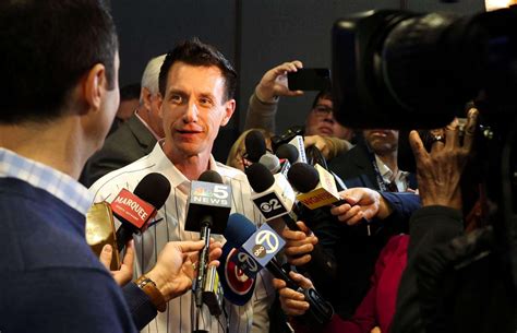Column: Craig Counsell’s strong first impression shows why the Chicago Cubs made the right call