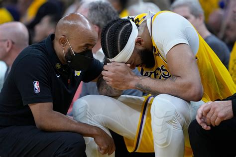 Column: Lakers’ Anthony Davis deserves more respect