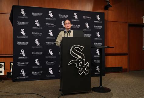Column: Pedro Grifol’s dream of a quick turnaround for the Chicago White Sox is pure fantasy