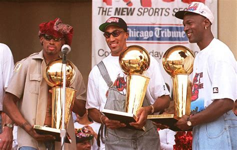 Column: Will Michael Jordan and Scottie Pippen attend the Chicago Bulls Ring of Honor celebration?