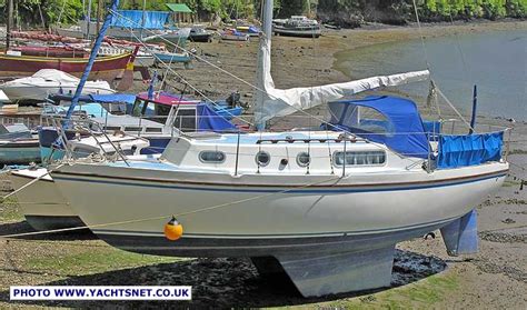 Colvic sailer 26.  Find your Colvic in our database of yachts, sailing boa...