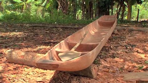 Com quantos paus se faz uma canoa!. - Byzantine ap art history study guide.