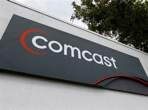 Comcast performed well in an Internet speed study released Wednesday, but the federal report could still be a blow to the cable giant’s plan to buy Time Warner Cable. Comcast perfo....
