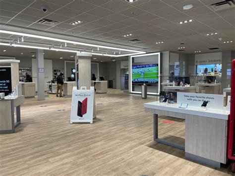 Comcast at 7927 Golf Rd, Morton Grove, IL 60053: store location, business hours, driving direction, map, phone number and other services. Shopping; Banks; Outlets; ... Comcast in Morton Grove, IL 60053. Advertisement. 7927 Golf Rd Morton Grove, Illinois 60053 (800) 266-2278. Get Directions > 3.6 based on 138 votes. Hours.. 