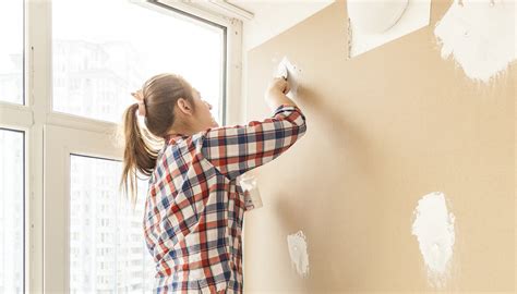 Come stuccare una parete: gesso e stucco per il fai da te