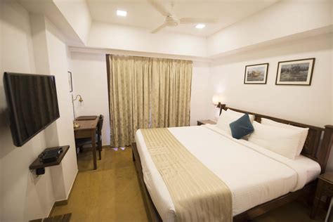 Comfort Inn Emerald, Dapoli.