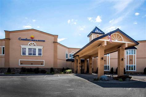 Comfort inn plattsburgh. The Comfort Inn & Suites ® in Plattsburgh is more than a hotel: it’s a local attraction in its own right. Our remarkable list of on-site amenities—like an indoor water park, a bowling alley, an arcade, and a full health club—offer the perfect combination of stay-and-play options. 