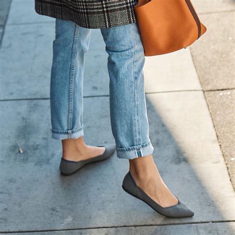 Comfortable flats. Flats are a stylish alternative to heels that are far more comfortable and much easier to walk in. Some brands of flats are so comfy right out of the box that they barely need any … 