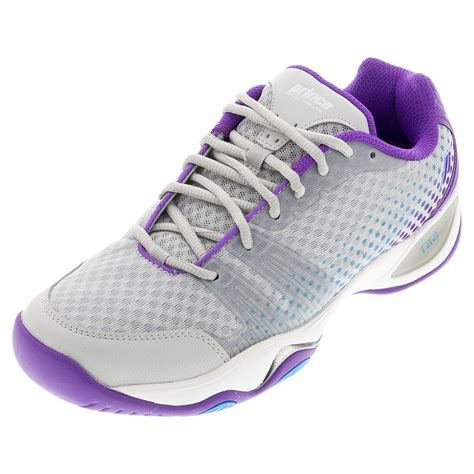 Comfortable tennis shoes for women. Women's leather tennis shoes with a timeless style; CLASSIC LEATHER UPPER: Leather upper is soft and durable; TWO-LAYER SOCKLINER: Cloudfoam Comfort sockliner is ultra-soft and plush, with two layers of cushioning topped with soft, breathable mesh ... These shoes are very comfortable and … 
