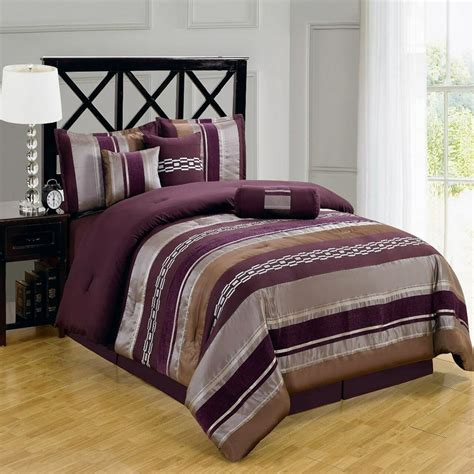 A full-size comforter ranges from 78 inche