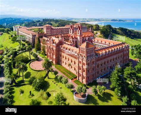 Comillas Pontifical University is ranked 582 in QS World