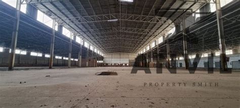 Commercial Property to Rent in City Deep Private Property