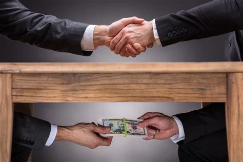 Commercial bribery - Wikipedia