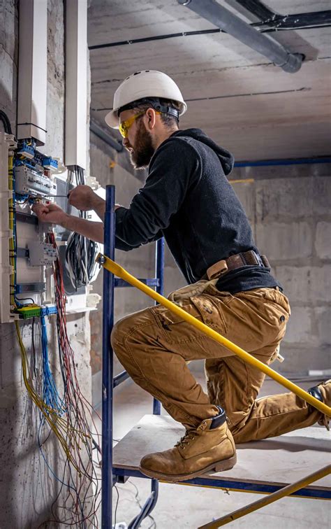 Commercial electricians. Our commercial electrician provides a comprehensive range of electrical services tailored specifically to meet the needs of commercial electrical systems and businesses. Moreover, with over 20 years of experience in … 