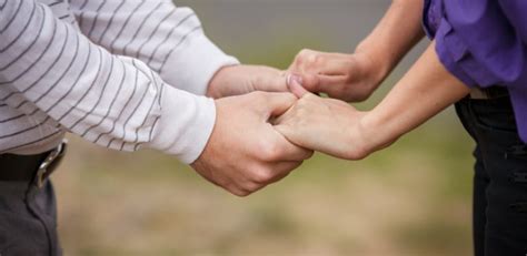 Commitment in relationship. As a state of the social self, commitment readiness reflects an orientation of the self toward being open to the different qualities of long-term relationships and may even be a marker that signifies an individual is “ready” to experience relationship-induced self-concept change. 