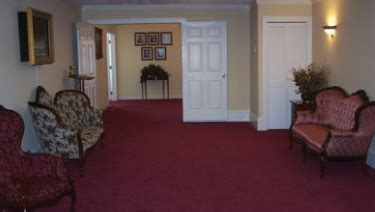 Committal service at cemetery.  Visita News.  At Seawright Funeral Home...