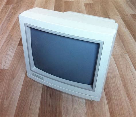 Commodore 1084s p1 pal version monitors service manual. - Sylvania tv vcr dvd combo manual.